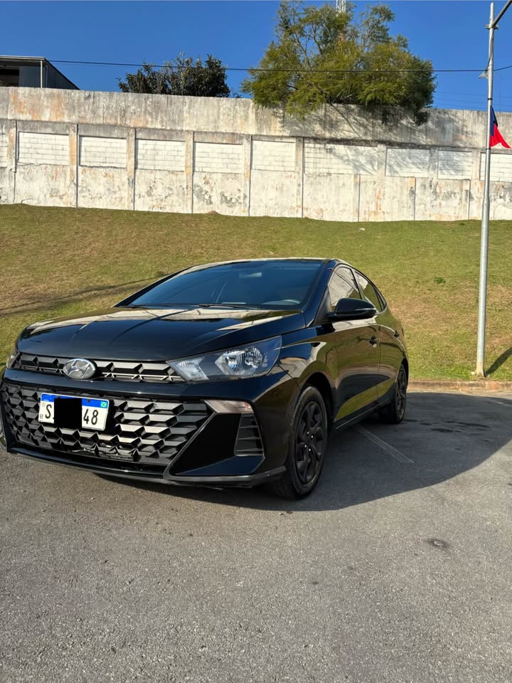 HYUNDAI HB20S 24-25
